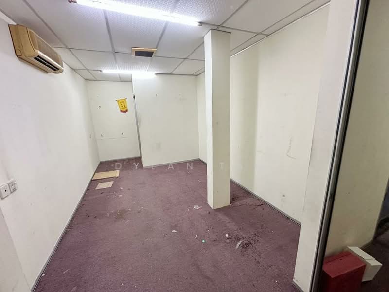 Kedai untuk Disewa di Skudai (Johor) - Dylan Tan - Interior - PropertyGuru.com.my