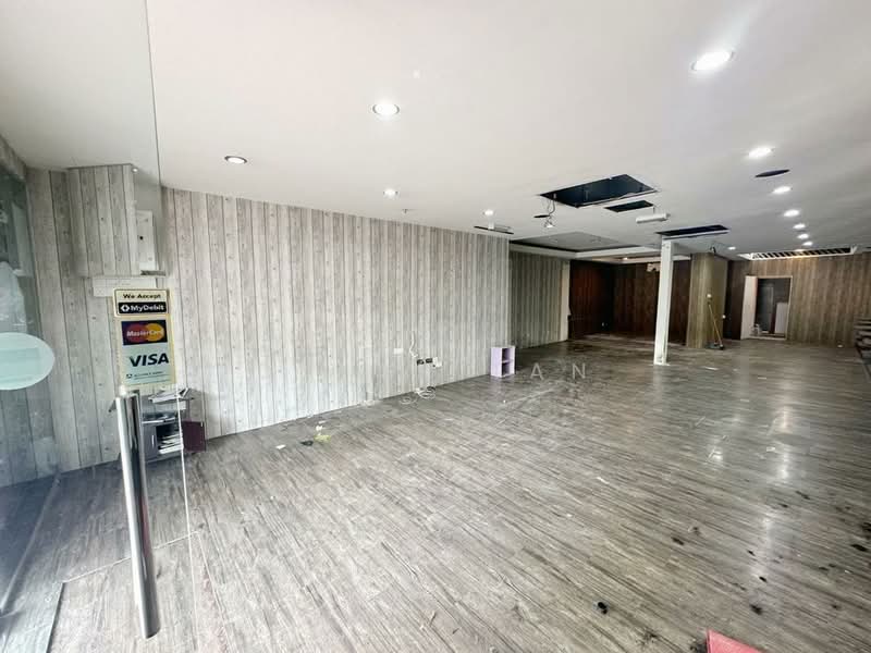 Kedai untuk Disewa di Skudai (Johor) - Dylan Tan - Interior - PropertyGuru.com.my