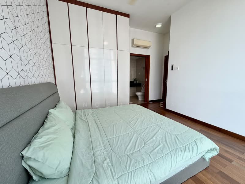 Kondominium untuk Dijual di Paradiso Nuova (Merak Kayangan) - Vincent Tea - Bedroom - PropertyGuru.com.my