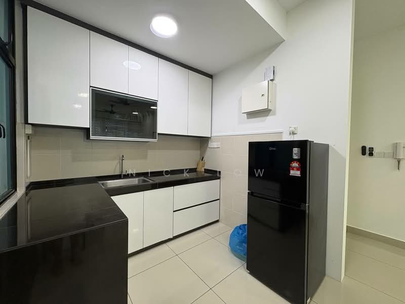 Pangsapuri untuk Disewa di Austin Regency (Pangsapuri Austin Perdana) - Nick Low - Kitchen - PropertyGuru.com.my