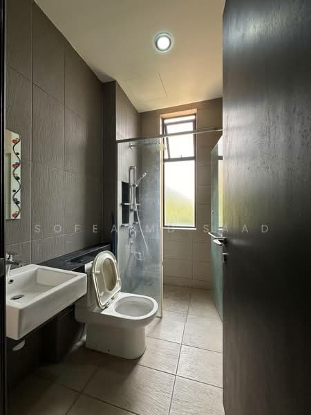 Semi-Detached House for Sale in Putrajaya (Putrajaya) - Sofea Md Saad - Bathroom - PropertyGuru.com.my