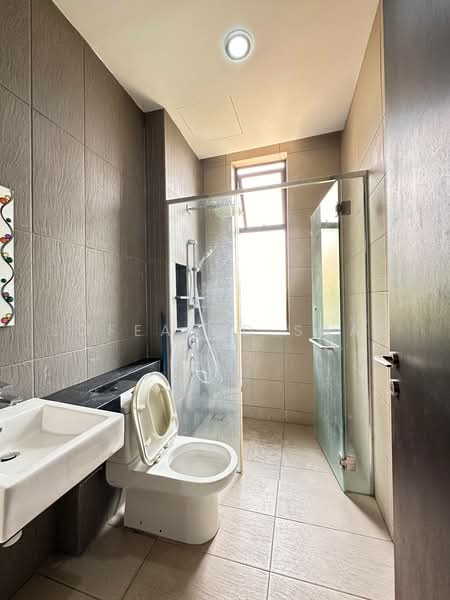Semi-Detached House for Sale in Putrajaya (Putrajaya) - Sofea Md Saad - Bathroom - PropertyGuru.com.my