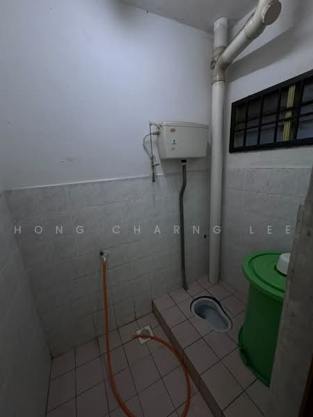 2-storey Terraced House for Rent in Pasir Gudang (Johor) - Hong Charng Lee - Bathroom - PropertyGuru.com.my
