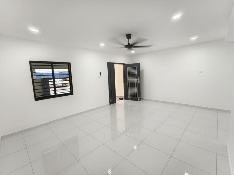 2-storey Terraced House for Sale in Taman Bukit Kempas (Tampoi) - Ryon Teh - PropertyGuru.com.my