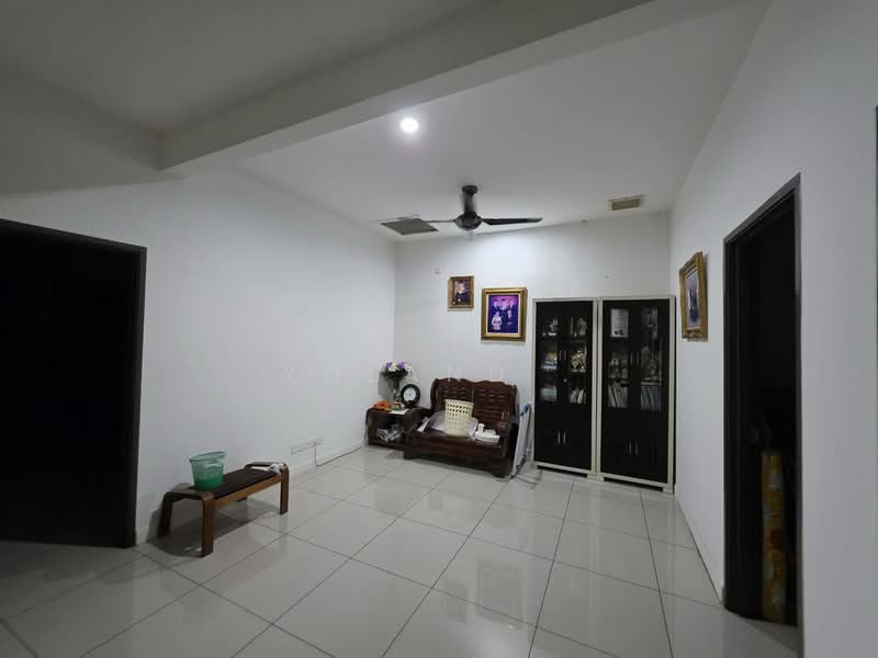 2-storey Terraced House for Sale in Taman Nusa Idaman (Iskandar Puteri (Nusajaya)) - Yoland . - Living Room - PropertyGuru.com.my