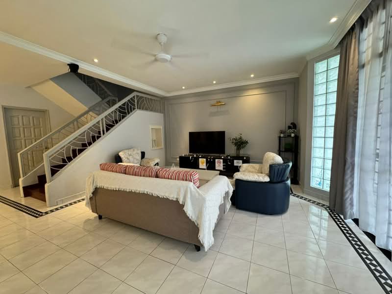 Rumah Teres 2-Tingkat untuk Dijual di Taman Molek (Johor Bahru) - Eva Yeo - Living Room - PropertyGuru.com.my