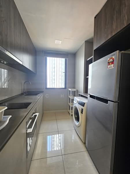 Kediaman Servis untuk Disewa di Datum Jelatek Residence - CC Hong - Kitchen - PropertyGuru.com.my