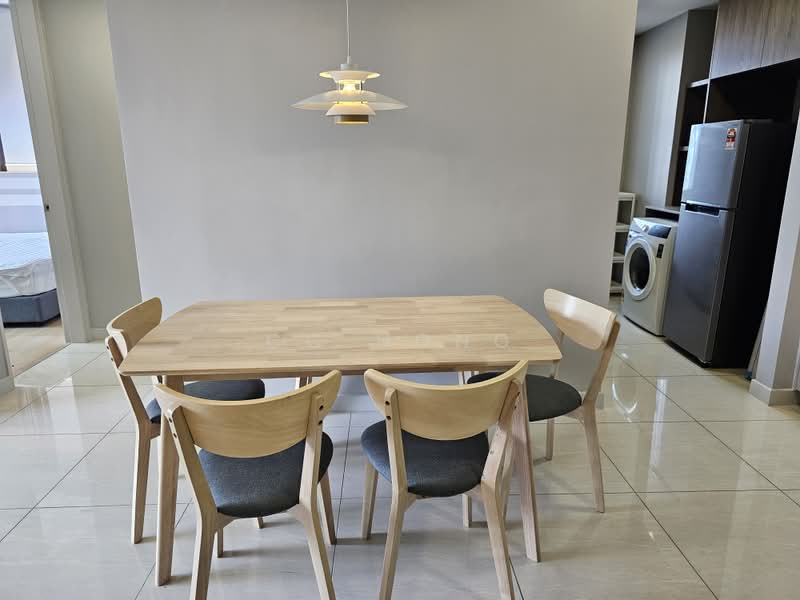 Kediaman Servis untuk Disewa di Datum Jelatek Residence - CC Hong - Dining Room - PropertyGuru.com.my