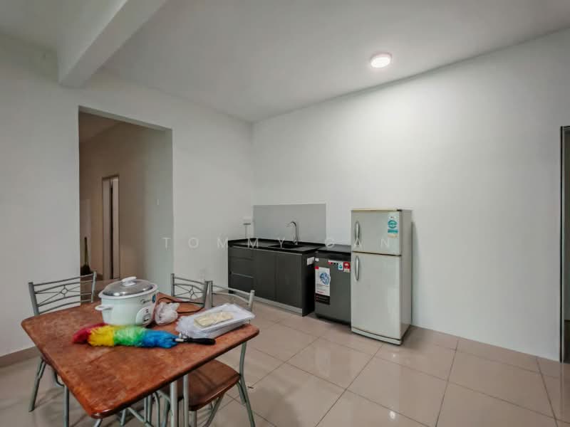 Kondominium untuk Disewa di Royale Infinity - Tommy Gan - Kitchen - PropertyGuru.com.my