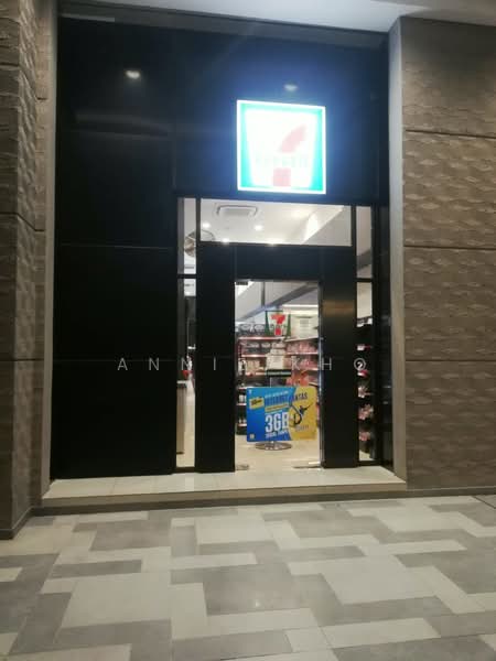 Service Residence for Sale at Icon Residenz 2 @ Icon City - Annie Kho - Entrance - PropertyGuru.com.my