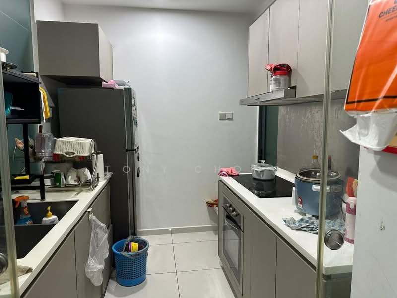 Kediaman Servis untuk Disewa di Crescent Bay Suites (Teluk Bayu) - Tony Chong - Kitchen - PropertyGuru.com.my