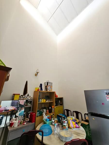 1-storey Terraced House for Sale in Taman Molek (Johor Bahru) - Eva Yeo - Interior - PropertyGuru.com.my