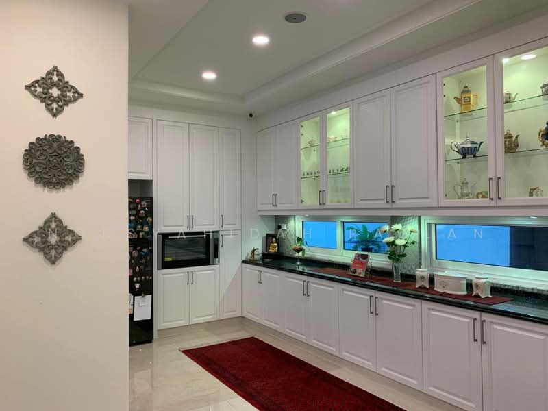 Bungalow House untuk Disewa di Cyberjaya (Selangor) - Norsyahidah Razlan - Kitchen - PropertyGuru.com.my
