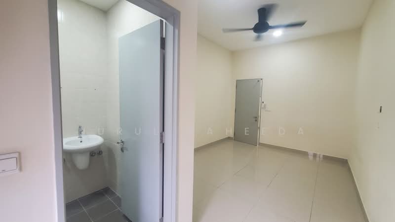 Rumah Teres untuk Disewa di Bangi (Selangor) - Nurul Zakariah - Bathroom - PropertyGuru.com.my