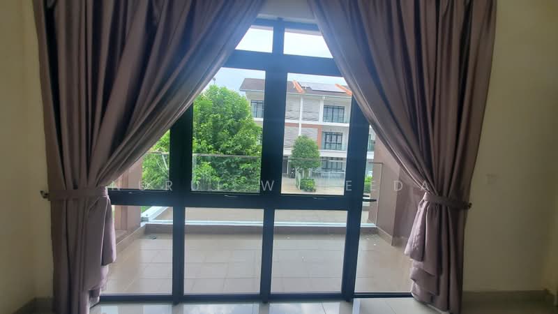 Rumah Teres untuk Disewa di Bangi (Selangor) - Nurul Zakariah - Balcony - PropertyGuru.com.my
