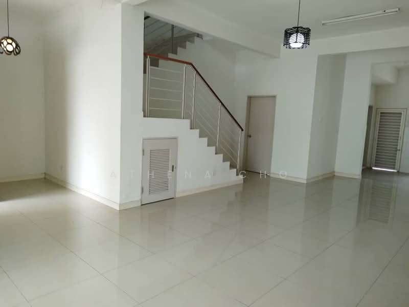 2-storey Terraced House for Rent in Desa Kasia (Nilai) - Athena Cho - Living Room - PropertyGuru.com.my