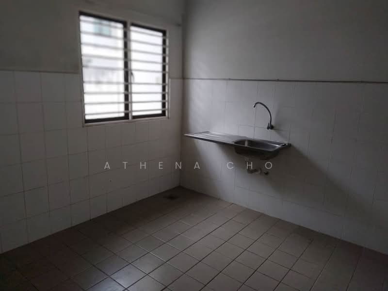 2-storey Terraced House for Rent in Desa Kasia (Nilai) - Athena Cho - Kitchen - PropertyGuru.com.my