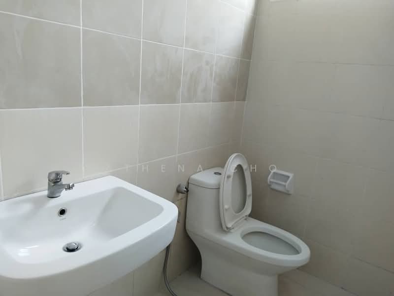 2-storey Terraced House for Rent in Desa Kasia (Nilai) - Athena Cho - Bathroom - PropertyGuru.com.my