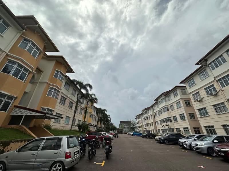 Pangsapuri untuk Dijual di Vista Seri Alam - Sean Yeoh - Exterior - PropertyGuru.com.my