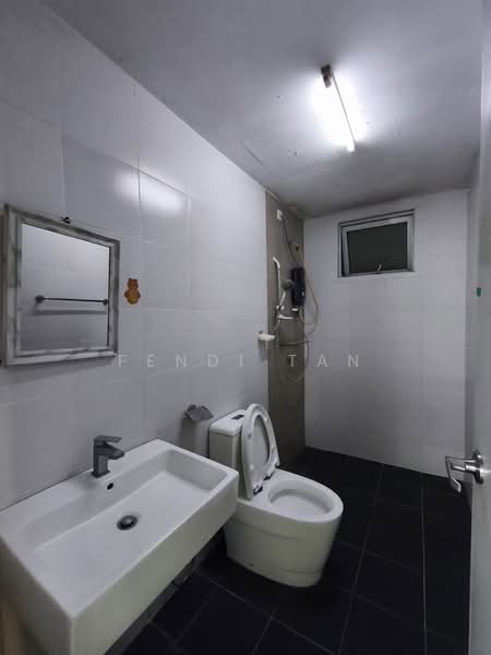 Condominium for Sale at Aurora Residence @ Lake Side City - Fendi tan - Bathroom - PropertyGuru.com.my