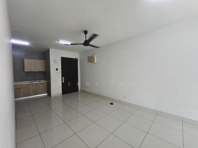 Condominium for Sale at Aurora Residence @ Lake Side City - Fendi tan - Kitchen - PropertyGuru.com.my