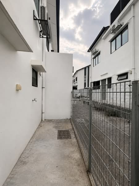 2-storey Terraced House for Sale in Setia Utama (Setia Alam) - Hazlin Miswan - PropertyGuru.com.my