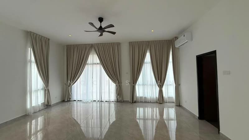 Link Bungalow for Sale in Johor Bahru (Johor) - Noctis Tan - Living Room - PropertyGuru.com.my
