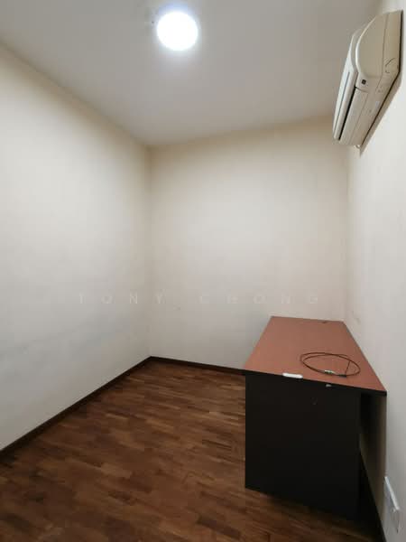 Pangsapuri untuk Disewa di Molek Pine 2 - Tony Chong - PropertyGuru.com.my