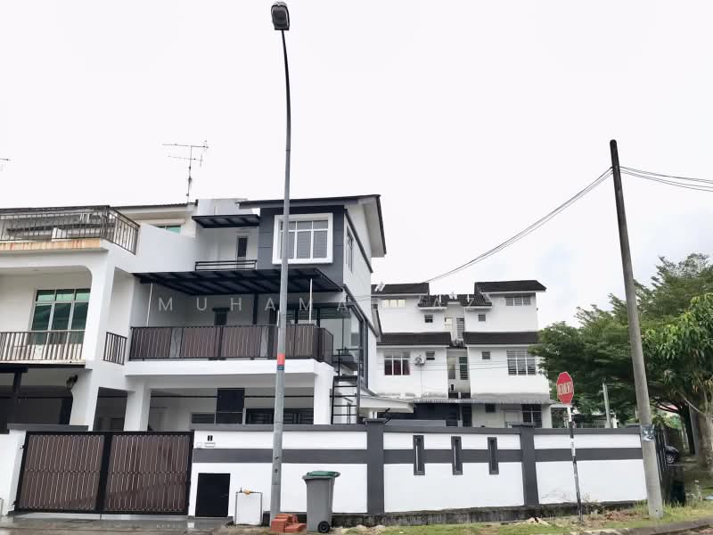 Rumah Teres 2.5-Tingkat untuk Disewa di Taman Larkin Perdana (Johor Bahru) - MUHAMAD AZRI - PropertyGuru.com.my