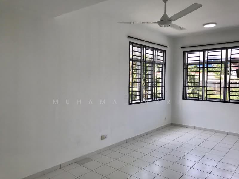 Rumah Teres 2.5-Tingkat untuk Disewa di Taman Larkin Perdana (Johor Bahru) - MUHAMAD AZRI - PropertyGuru.com.my