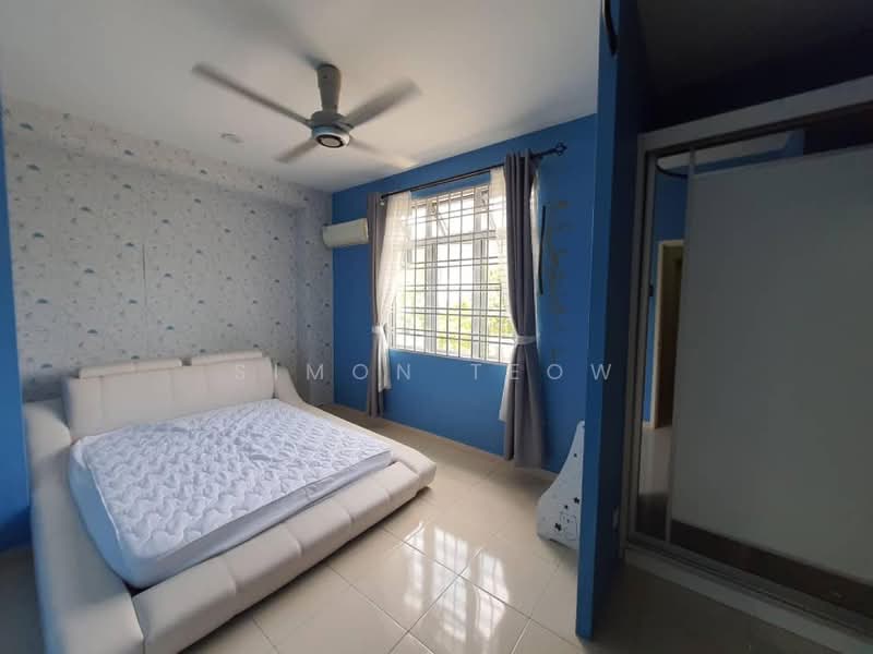 Townhouse for Sale in Seri Kembangan (Selangor) - Simon Teow - Bedroom - PropertyGuru.com.my