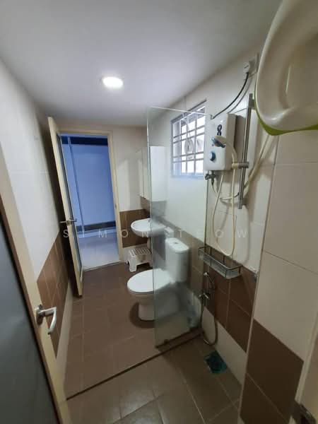 Townhouse for Sale in Seri Kembangan (Selangor) - Simon Teow - Bathroom - PropertyGuru.com.my