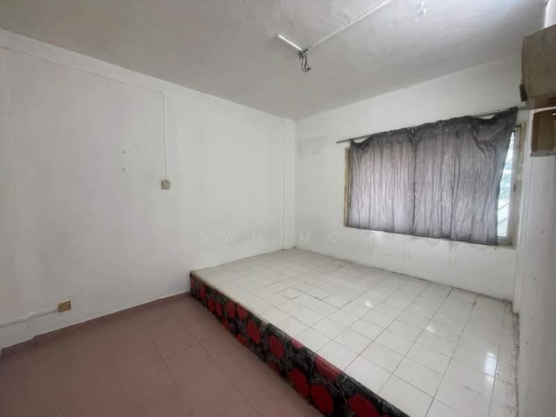 Rumah Flat untuk Disewa di Flat Taman Asa Jaya - San MC - Bedroom - PropertyGuru.com.my