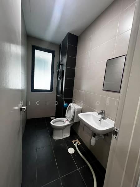 Service Residence for Rent at Pacific Star - Nicholas Ooi - Bathroom - PropertyGuru.com.my
