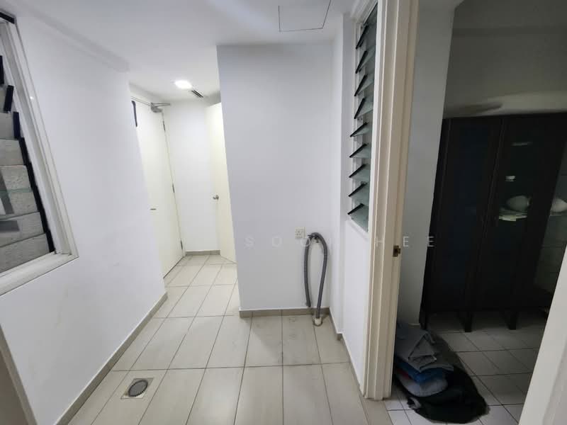 Condominium for Rent at Kiaraville - Kang Sook Hee - Corridor - PropertyGuru.com.my