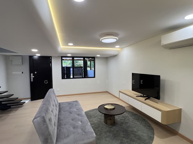 2-storey Terraced House for Rent in Taman Bachang Baru (Bachang) - Geoffery Wee - Living Room - PropertyGuru.com.my