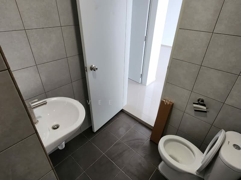 Service Residence for Sale at Hana @ Eco Ardence - Jovee Chow - Bathroom - PropertyGuru.com.my