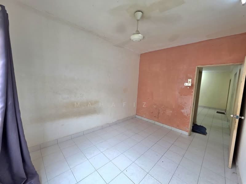 Apartment for Sale at Sutera Apartment Bandar Tun Hussein Onn - Mahafiz . - PropertyGuru.com.my