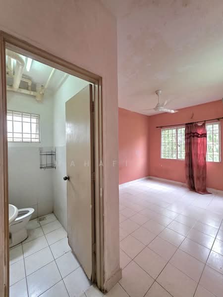 Apartment for Sale at Sutera Apartment Bandar Tun Hussein Onn - Mahafiz . - PropertyGuru.com.my