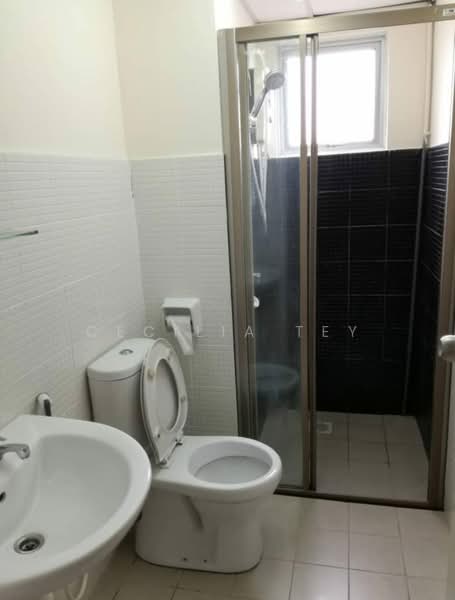 Kondominium untuk Disewa di Axis Residence - Cecilia Tey - Bathroom - PropertyGuru.com.my