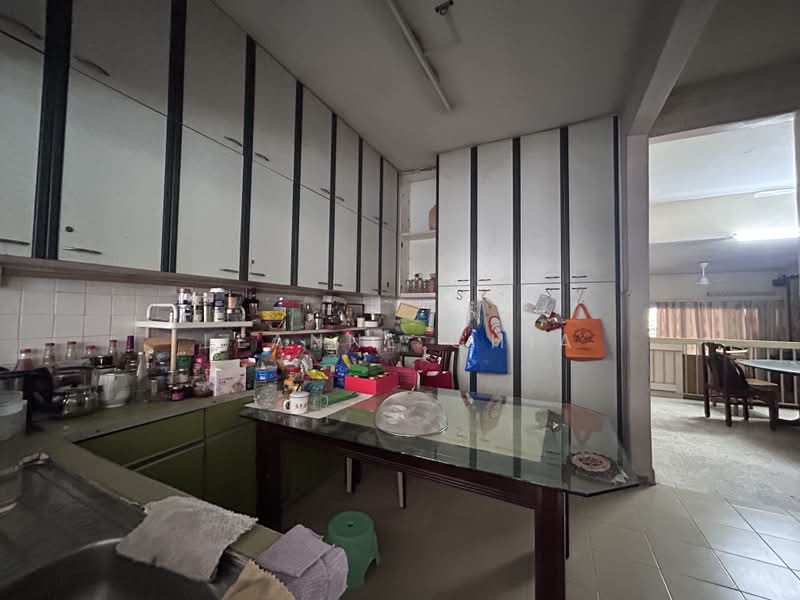 2-storey Terraced House for Sale in SS2 (Petaling Jaya) - Leanne Chia - Kitchen - PropertyGuru.com.my