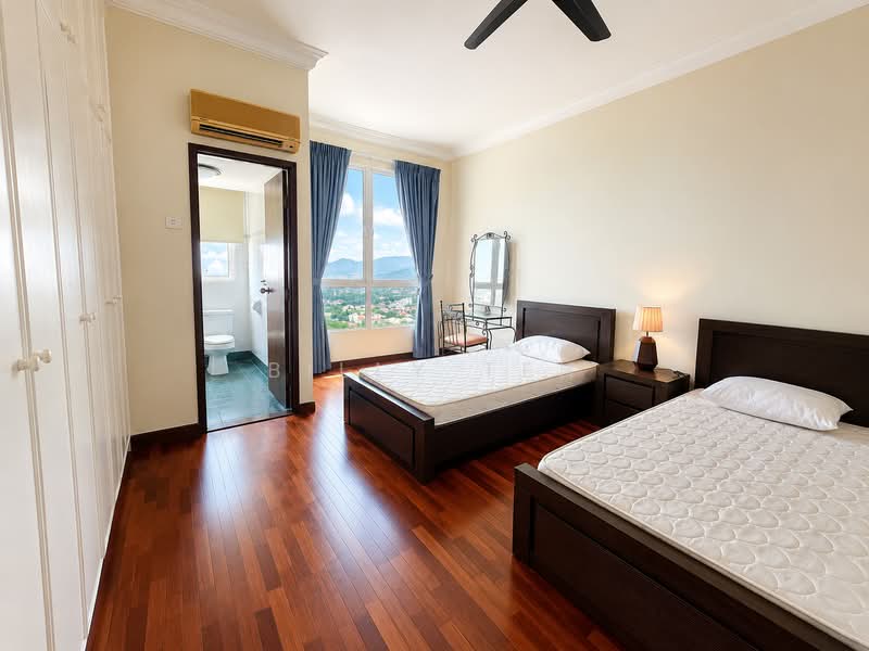 Kondominium untuk Dijual di Gurney Beach Resort - Billy Teh - PropertyGuru.com.my