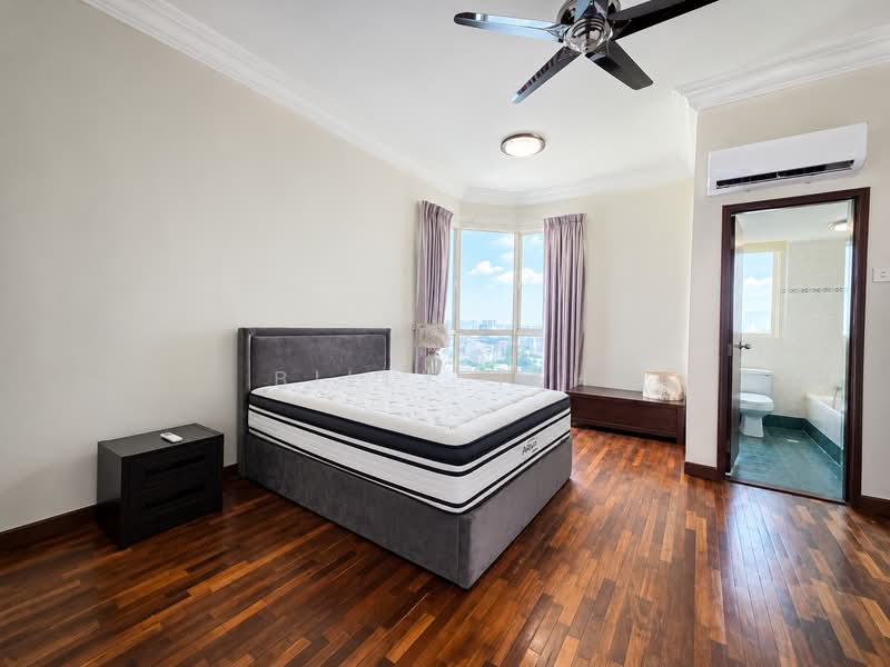 Kondominium untuk Dijual di Gurney Beach Resort - Billy Teh - PropertyGuru.com.my