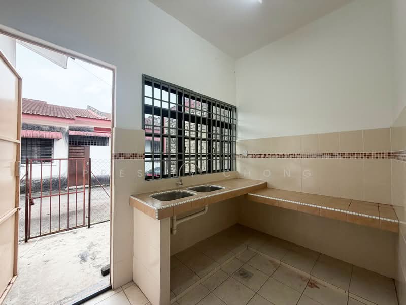 Rumah Teres 1.5-Tingkat untuk Dijual di Taman Sejahtera (Kampar) - Presley Chong - Wet Kitchen - PropertyGuru.com.my