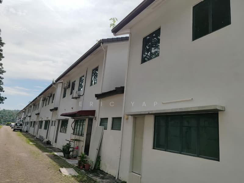 Terraced House for Sale in Taman Semenyih Mewah (Semenyih) - Eric Yap - Exterior - PropertyGuru.com.my