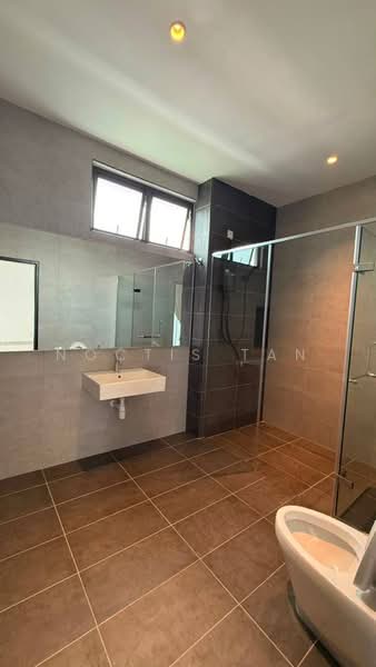 2-storey Terraced House for Sale in Bandar Seri Alam (Masai) - Noctis Tan - Bathroom - PropertyGuru.com.my