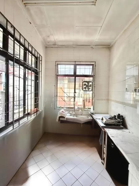 1-storey Terraced House for Sale in Taman Daya (Johor Bahru) - Teo Jun Sheng Ng Juei Teck - PropertyGuru.com.my
