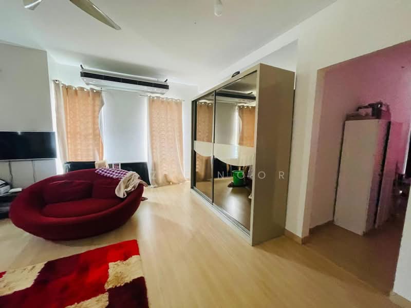 2-storey Terraced House for Sale in Denai Alam (Shah Alam) - Fazie Noor - Living Room - PropertyGuru.com.my