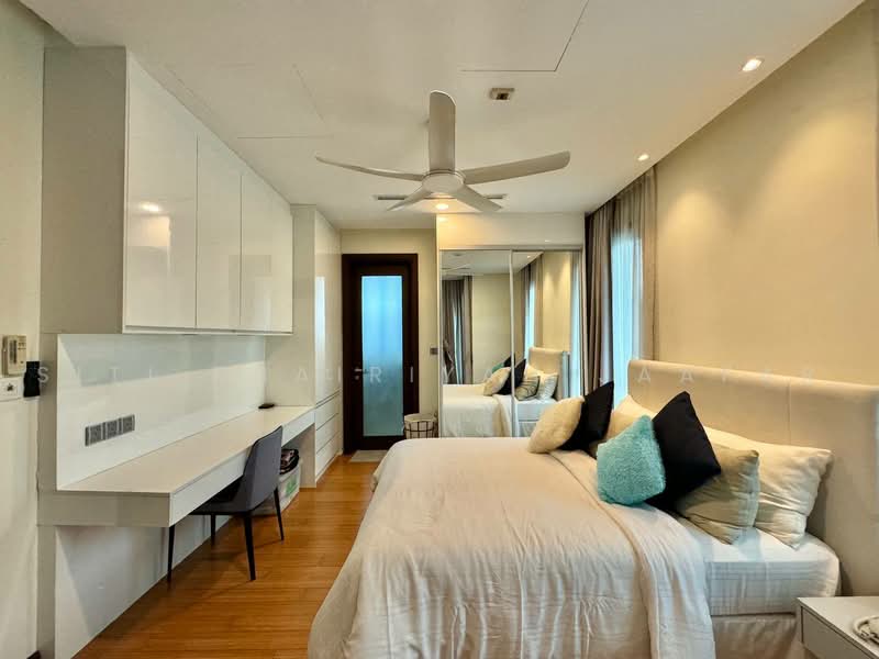 Bungalow House untuk Dijual di Bukit Jelutong (Shah Alam) - SITI KHAIRIYAH JAAFAR - PropertyGuru.com.my