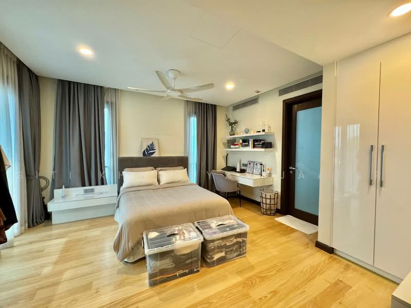 Bungalow House untuk Dijual di Bukit Jelutong (Shah Alam) - SITI KHAIRIYAH JAAFAR - PropertyGuru.com.my
